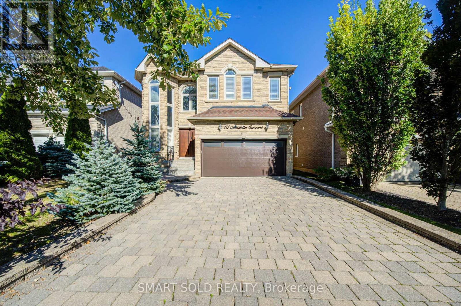 61 Aladdin Crescent:一个多月的跟进,终于谈成